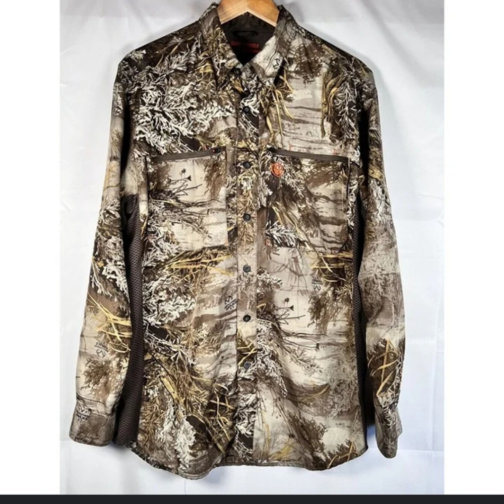 Game Winner Real Tree  Collar Shirt NWT